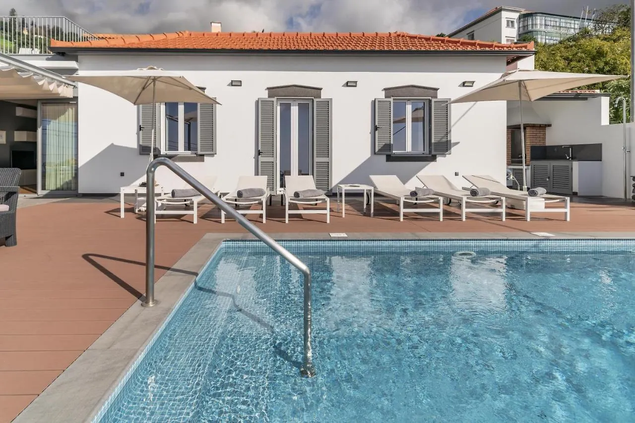 Stunning Funchal Villa 3 Bedrooms Vila Da Portada Panoramic Sea Views Recently Refurbished